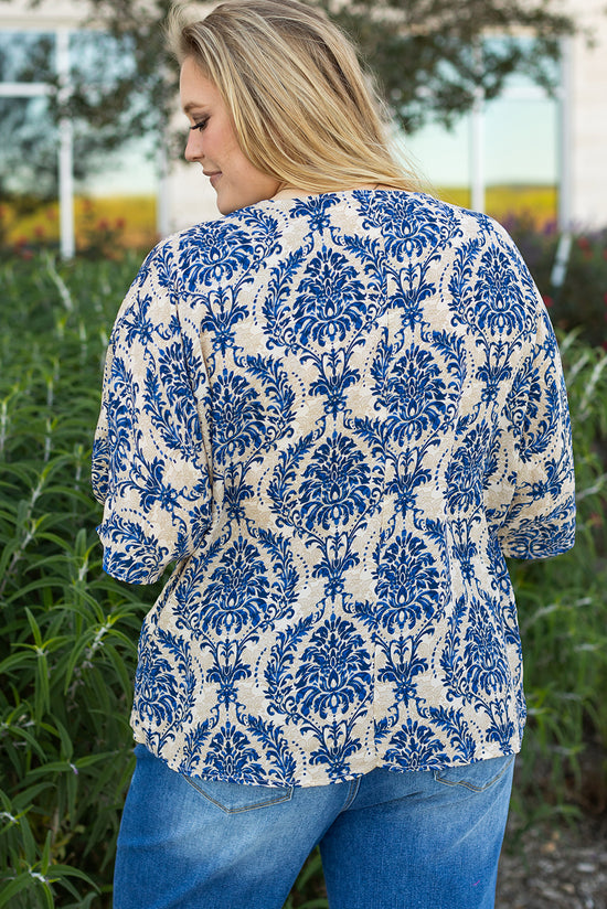 Plus Size Ethnic Print Loose Blouse with 3/4 Sleeves and V-Neck in Blue