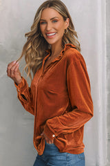Chemise en velours à col volanté et flamme dorée-A WOMAN WE LOVE