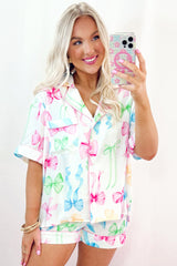 Ensemble pyjama blanc avec chemise boutonnée et short taille haute imprimé nœud papillon-A WOMAN WE LOVE