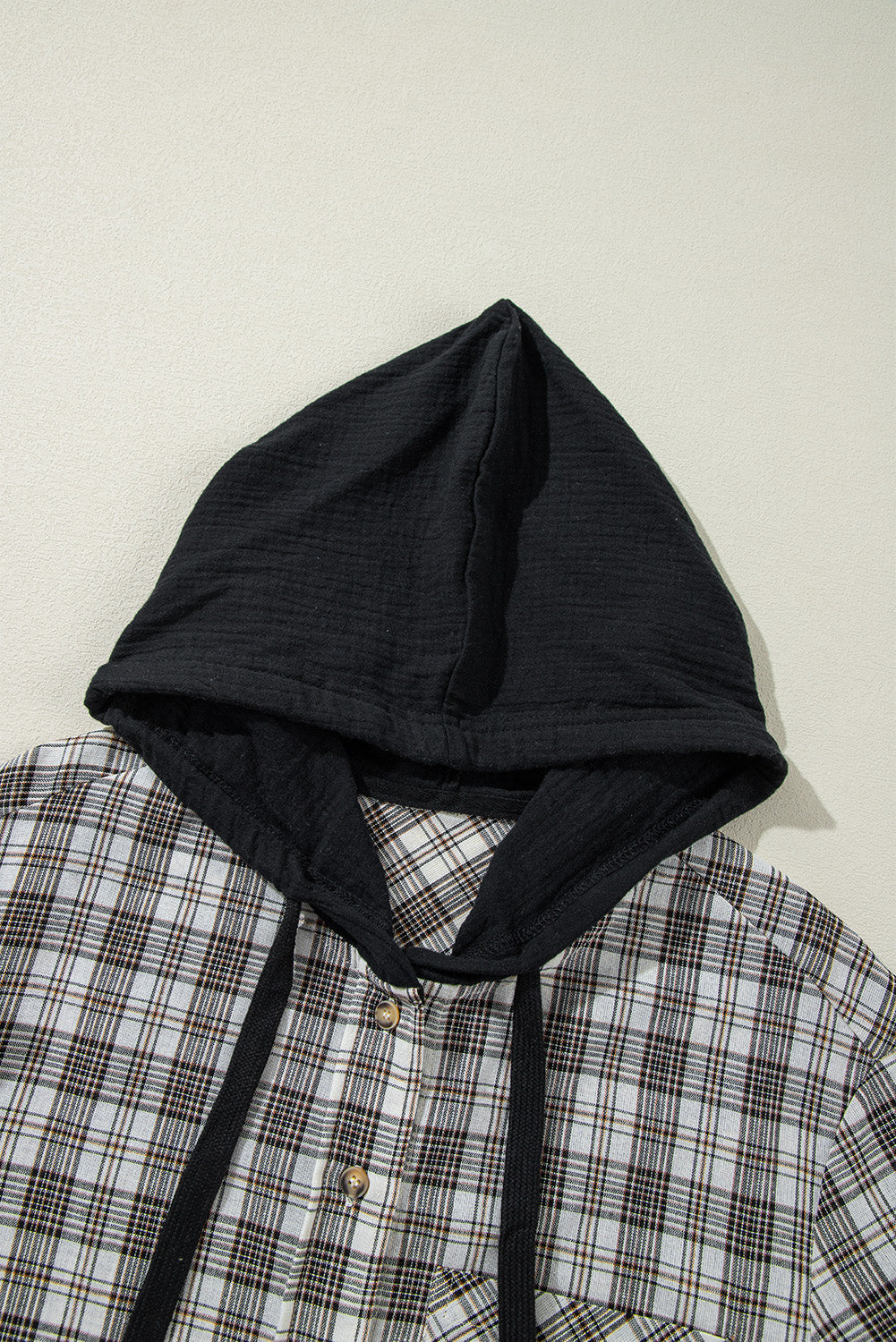 Bout buttoned hooded jacket *