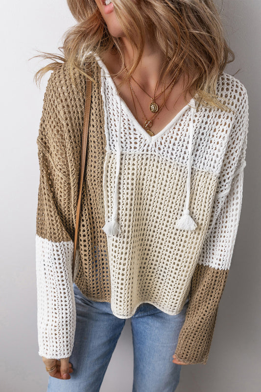 Lightweight V-neck sweater with openwork and knotted front in brown color block