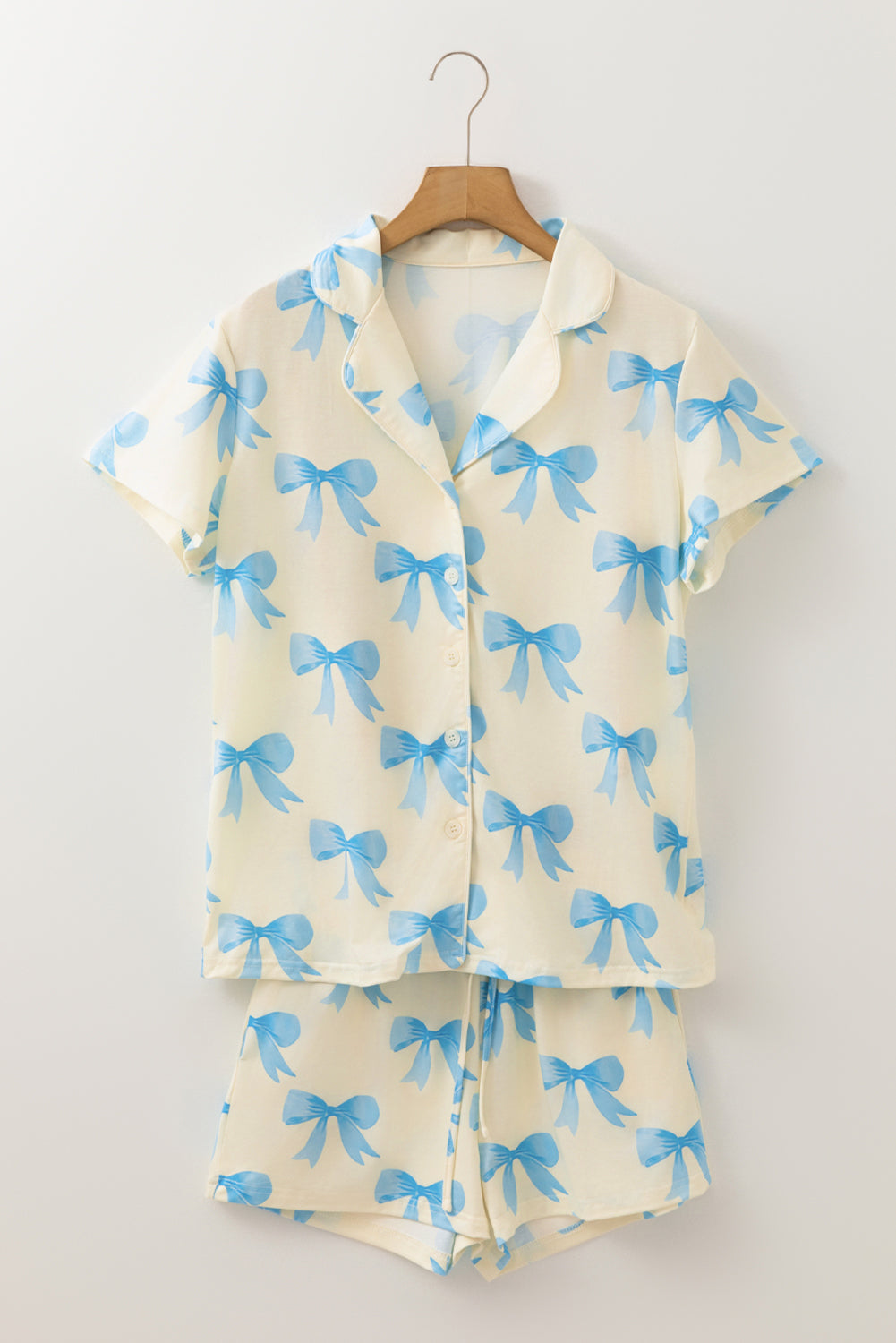 Sleeve and sleeve shirt pajamas.*