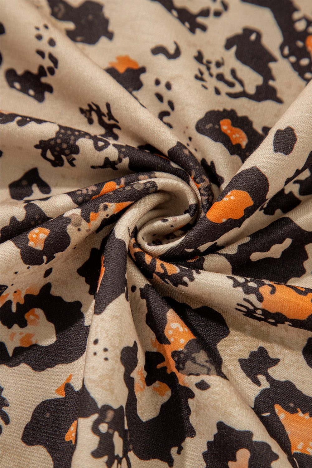 Raglan lanching swallowed leopard brown