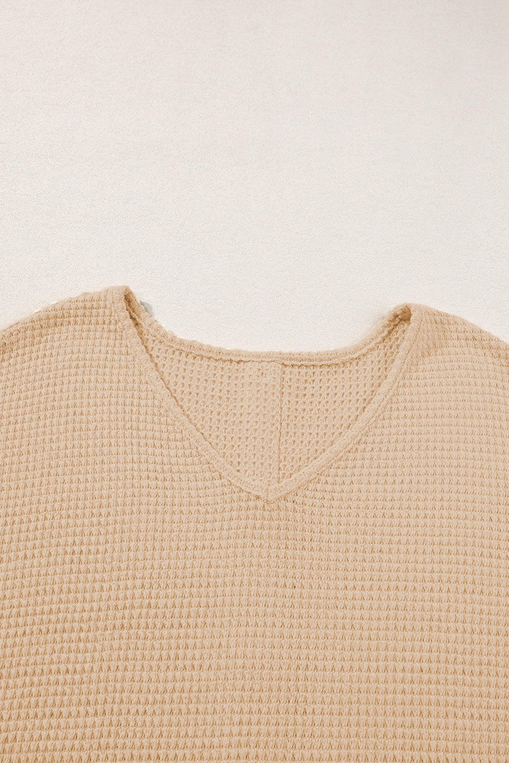 T-shirt à manches retroussées et boutonné en tricot texturé à l'avoine