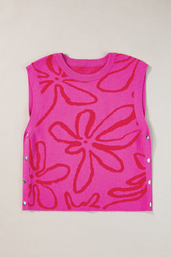 High knitting with buttoned sleeveless flowers on the bright pink sides