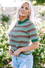 Camiseta tejida con patrón de rayas de color verde oscuro y borde contrastante