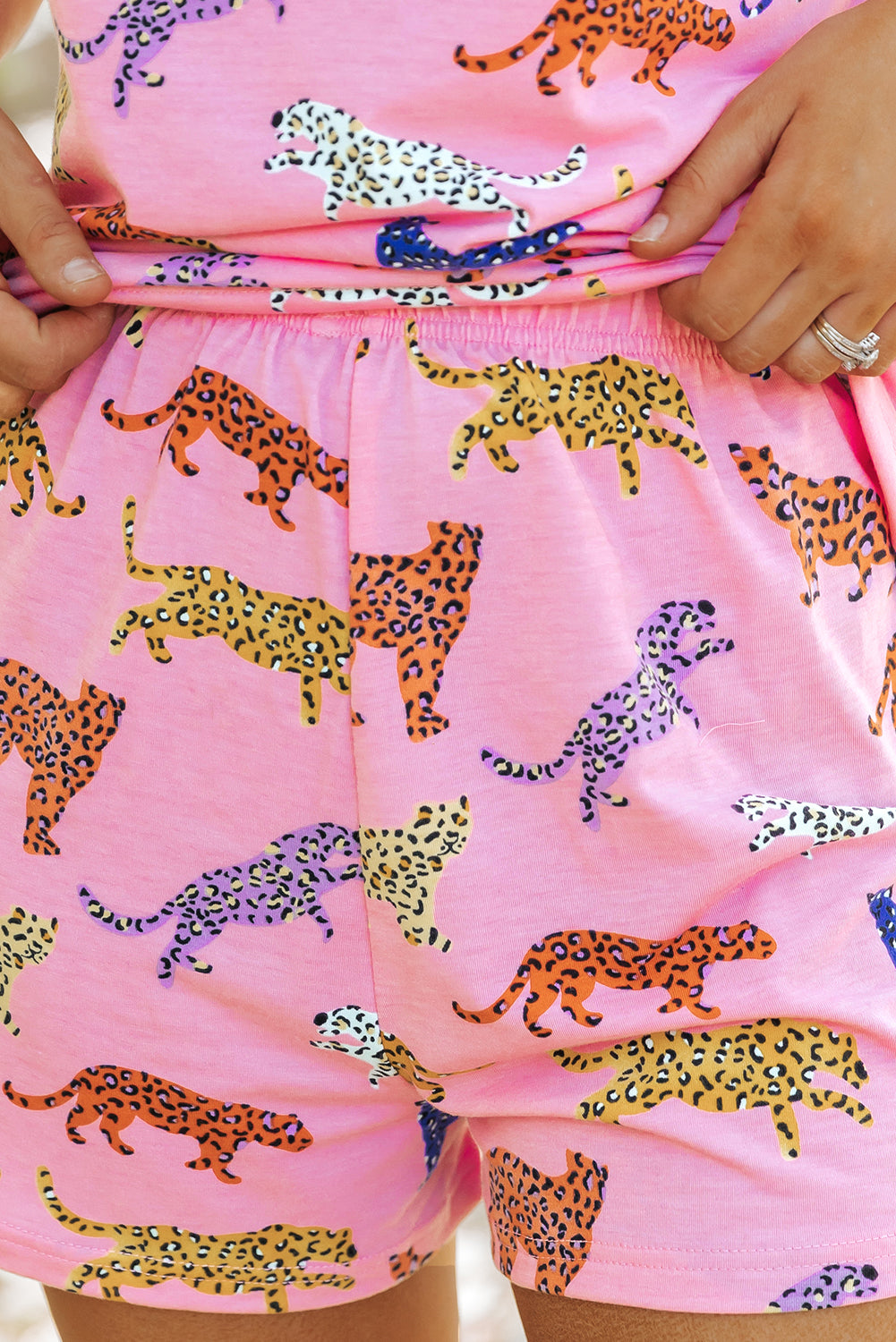 Ensemble de shorts deux pièces taille haute à manches courtes et imprimé floral rose-A WOMAN WE LOVE