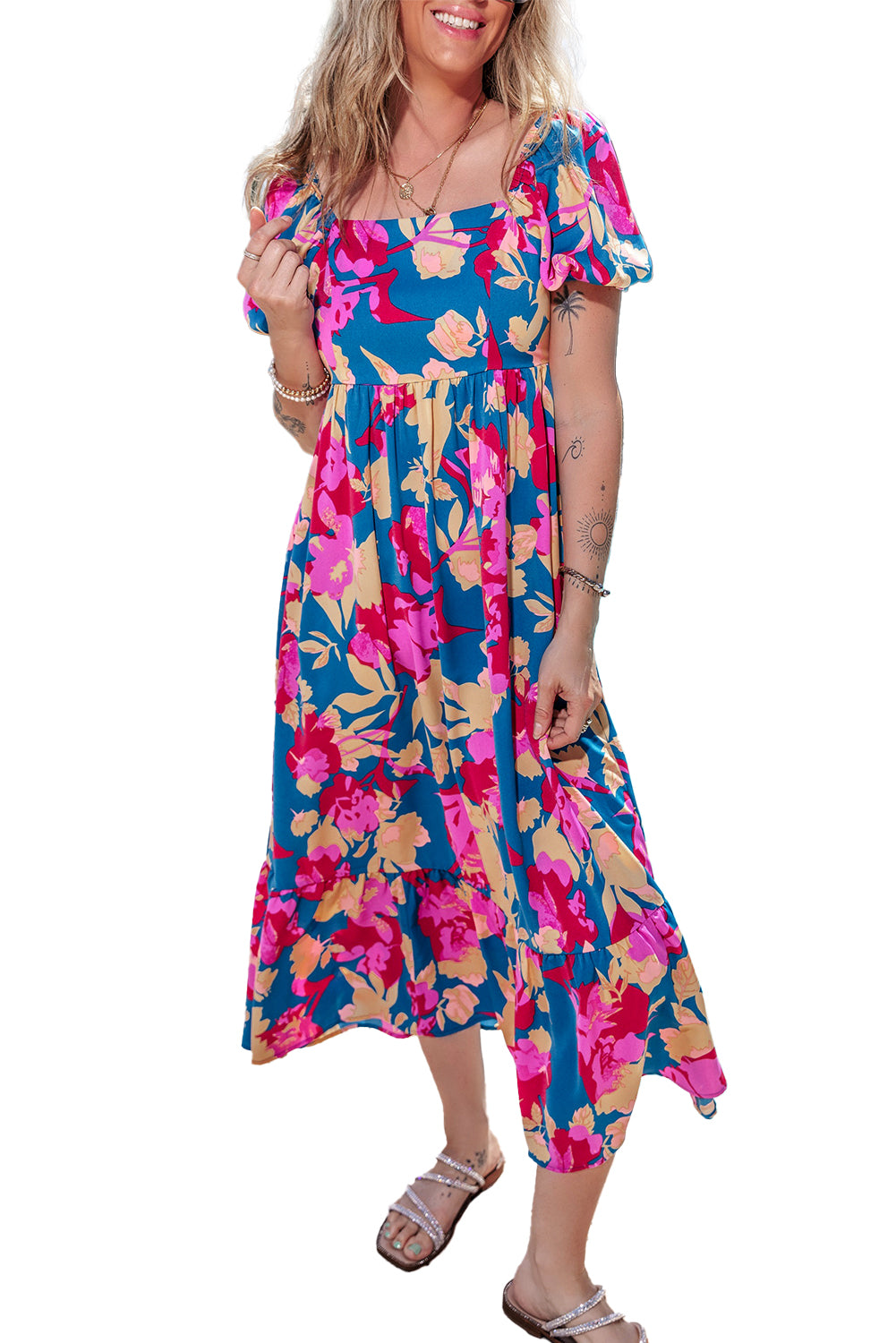 Vestido floral con volantes de cuello cuadrado azul oscuro