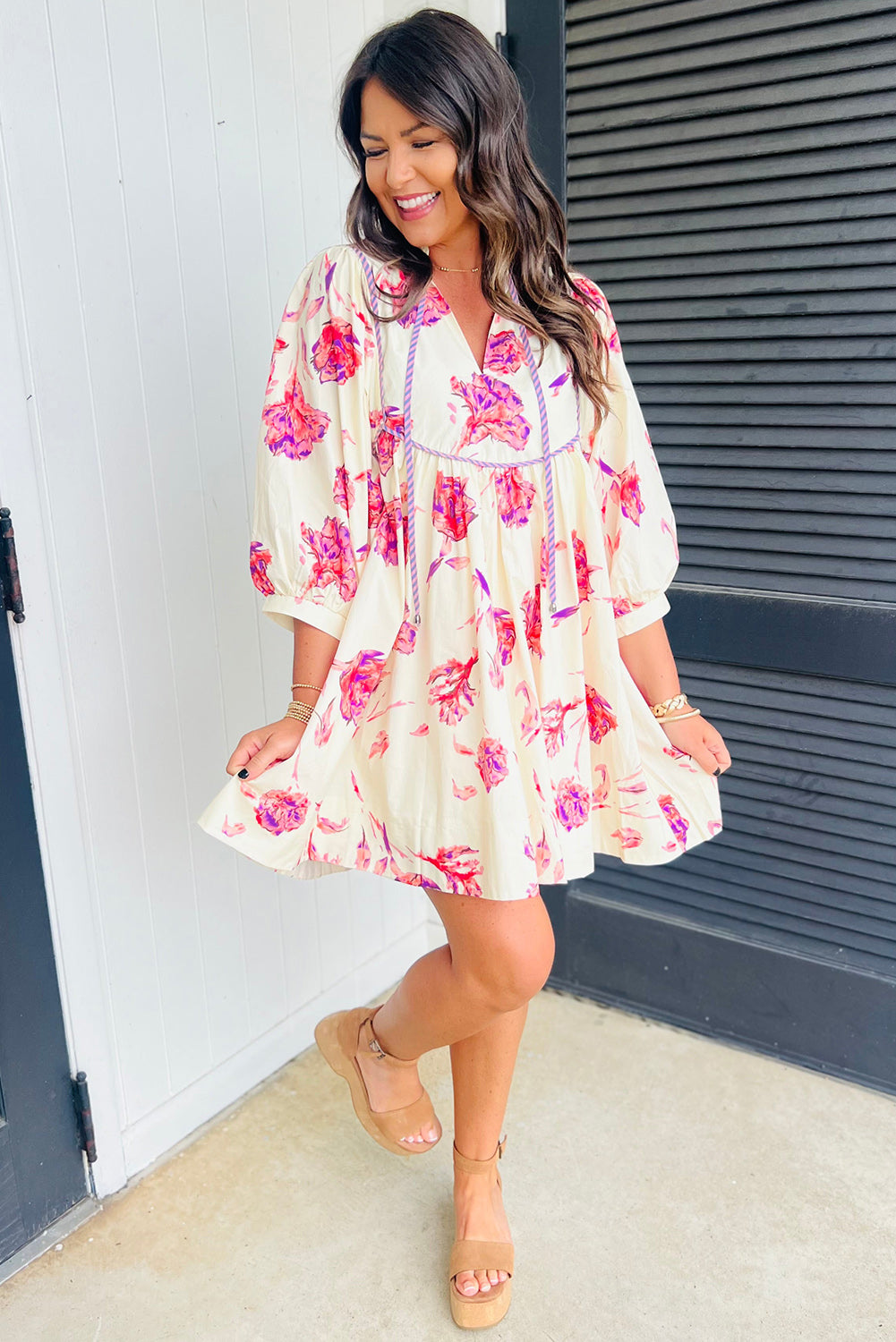 Pink Floral Print Babydoll Mini Dress with Balloon Sleeves and V-Neck