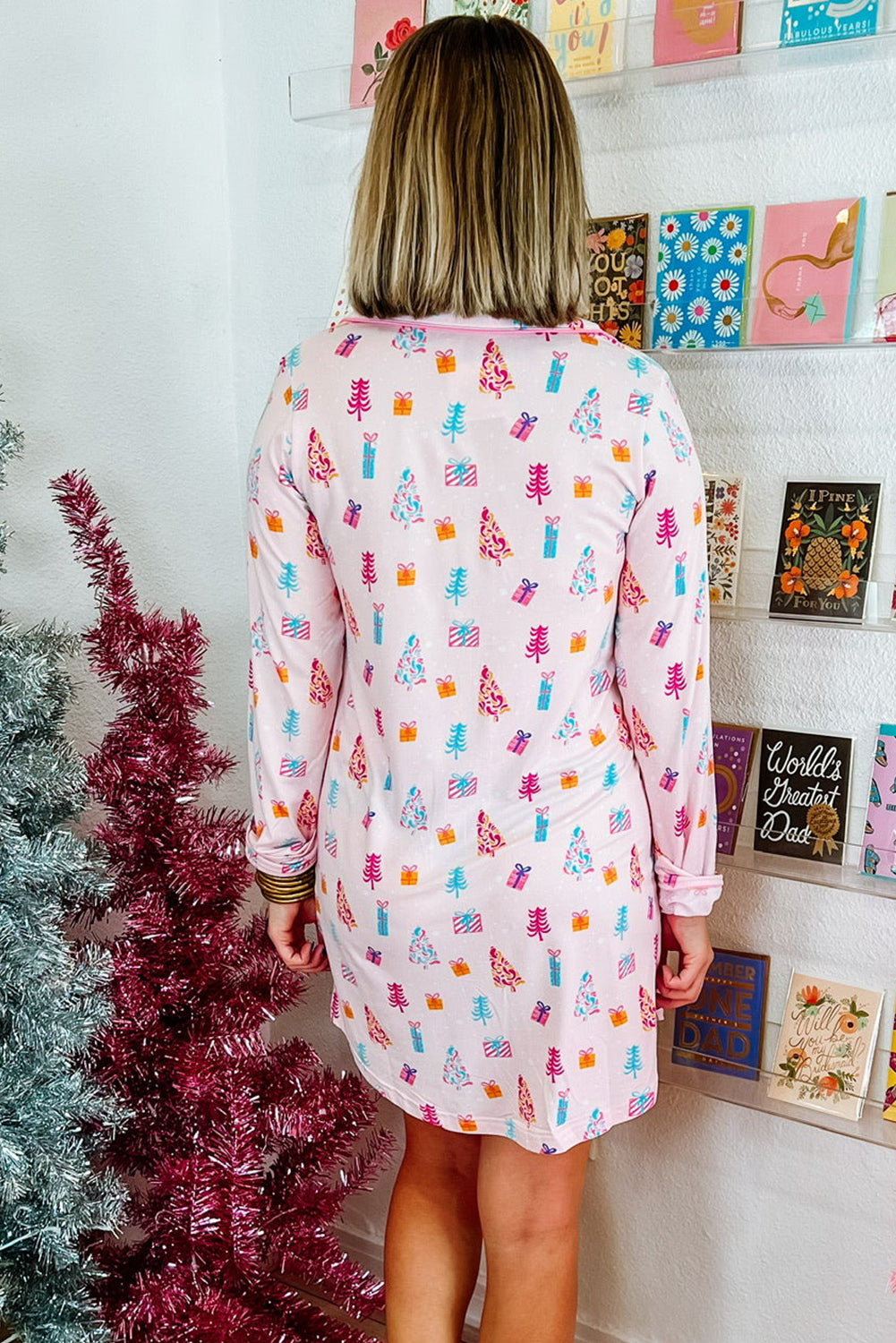 Vestido nocturno Camisa de Navidad rosa impresa árbol espumoso estampado