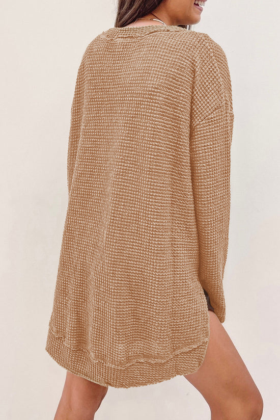 Oversize Khaki in embossed knitted with tall slits *