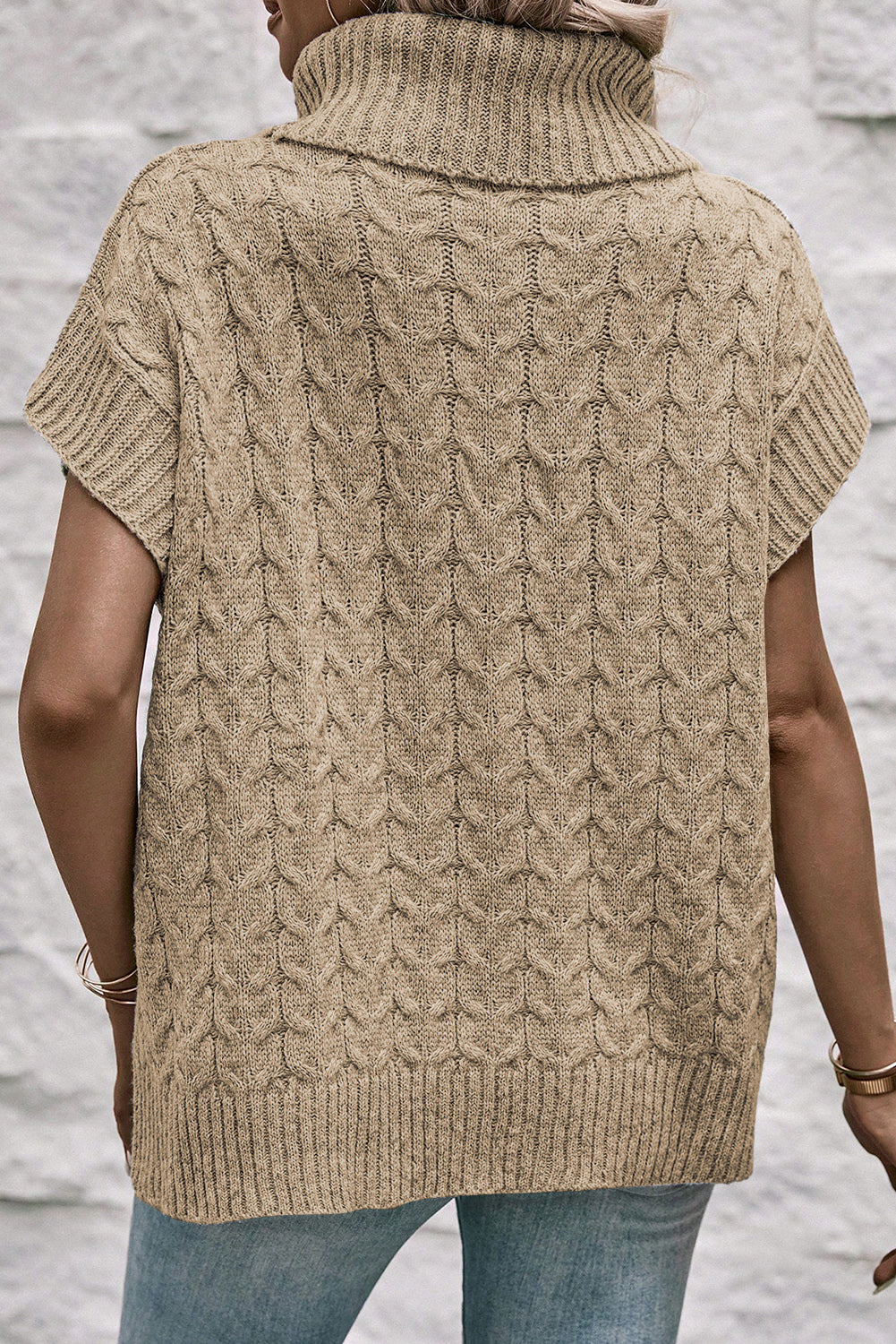 Suéter de cuello enrollado y mango de murciélago en beige francés retorcido