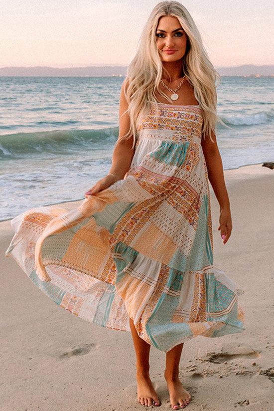 Vestido de verano multicolor con estampado bohemio y cuadrado