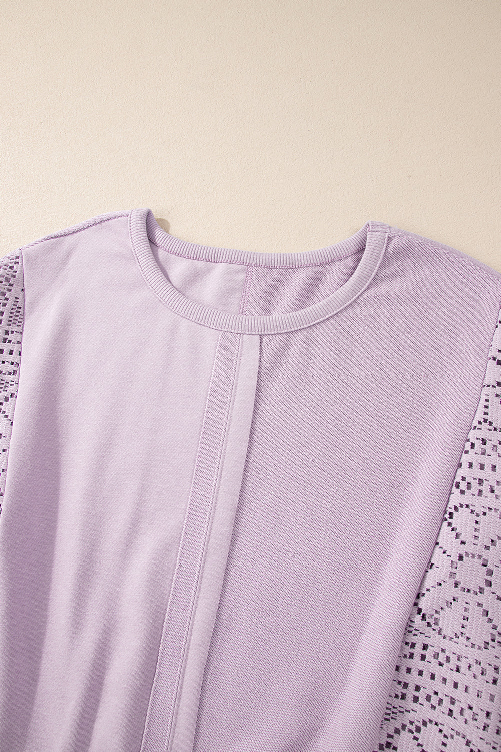 Sweat-shirt en tricot à pétales d'orchidées, coutures exposées au crochet, bordure côtelée