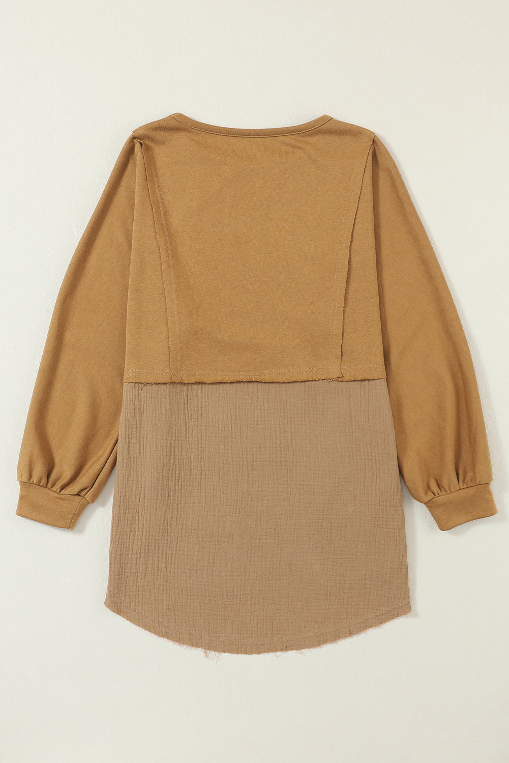 Blouse surdimensionnée haute et basse à ourlet brut et épissure froissée camel-A WOMAN WE LOVE