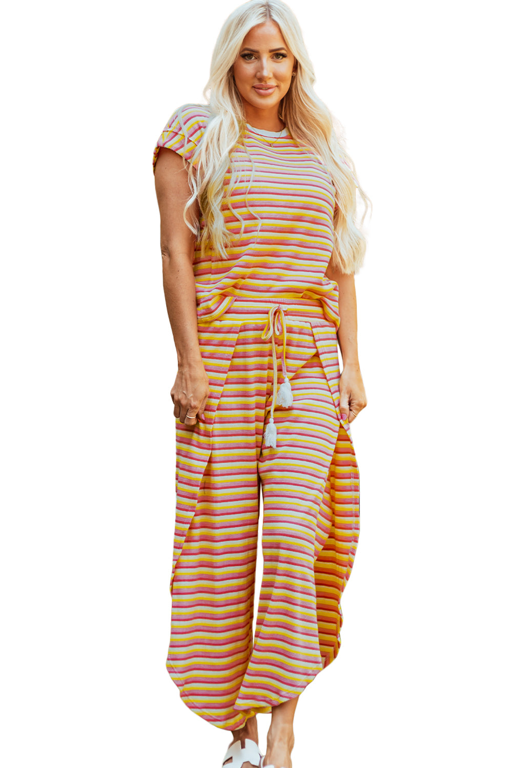 Stripe amarillo Rainbow Tee Tasseled String de pierna ancha Pantalones Set