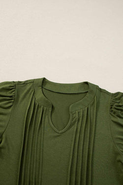 Plurged right t-shirt dress with notched collar and fern green puffing sleeves