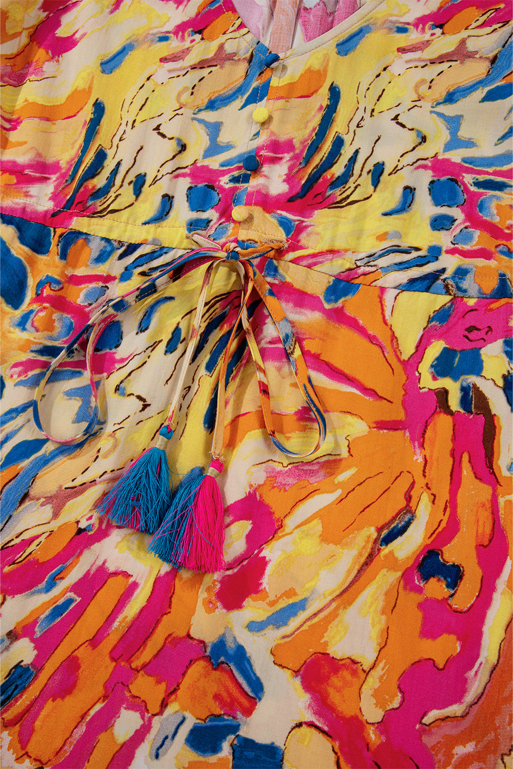 Robe fluide rose à manches évasées *