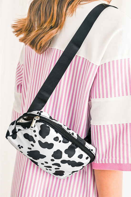 Large belt tilted shoulder bag with printed loop with white cow pattern