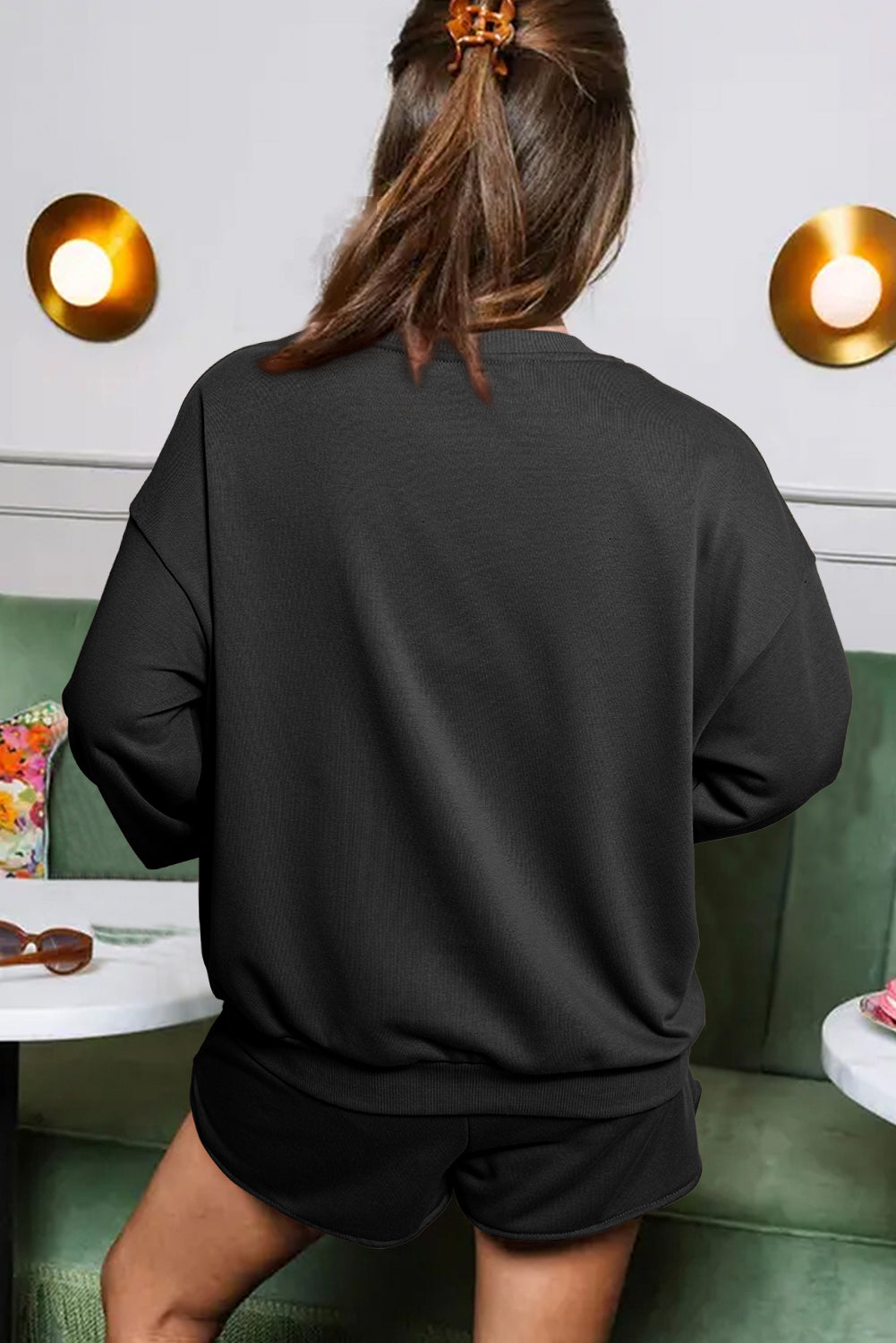 Ensemble sweat-shirt ample et short noir à paillettes COFFEE-A WOMAN WE LOVE