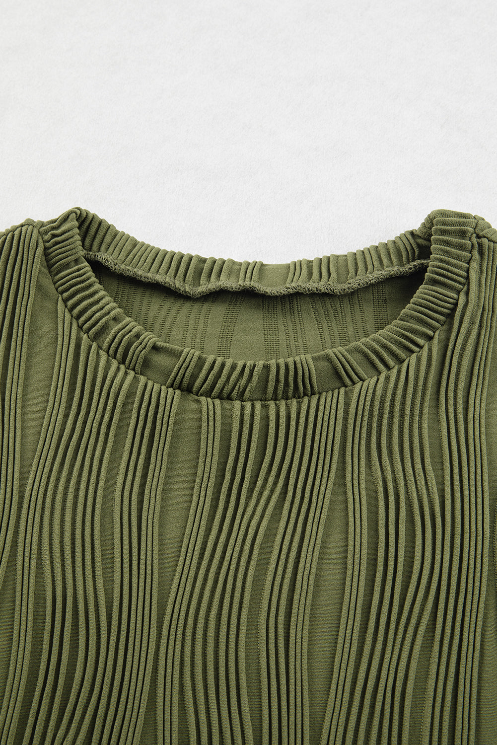 Jungle Green Wavy Texture Tap Manga Top