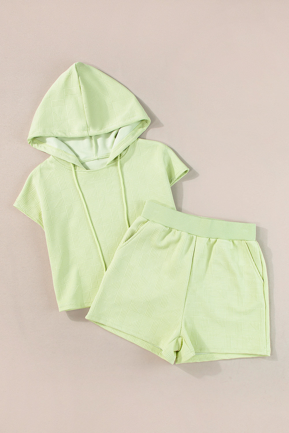 Meadow Mist Green Textured Cropped Hoodie e Shorts Set