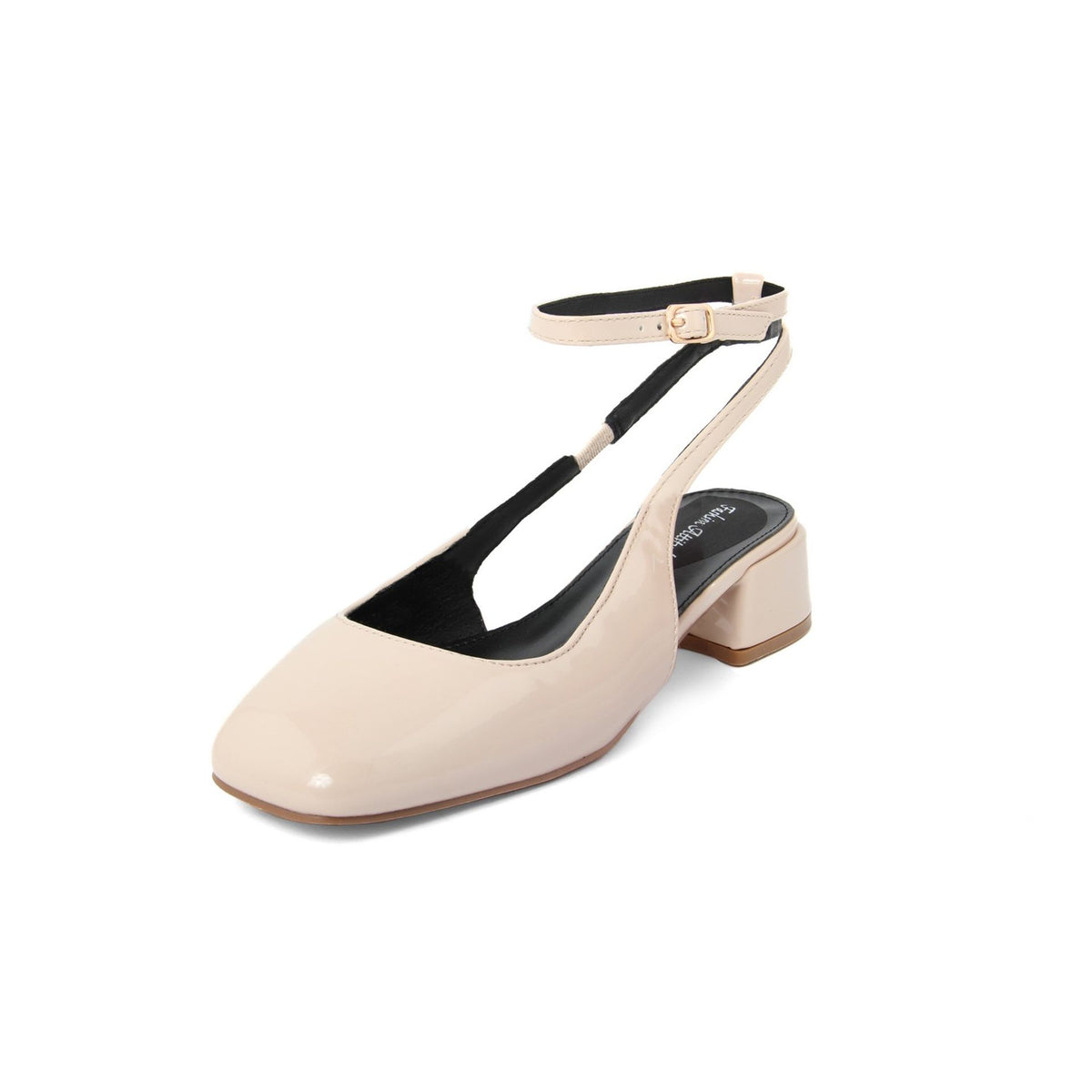 Fashion attitude sandals