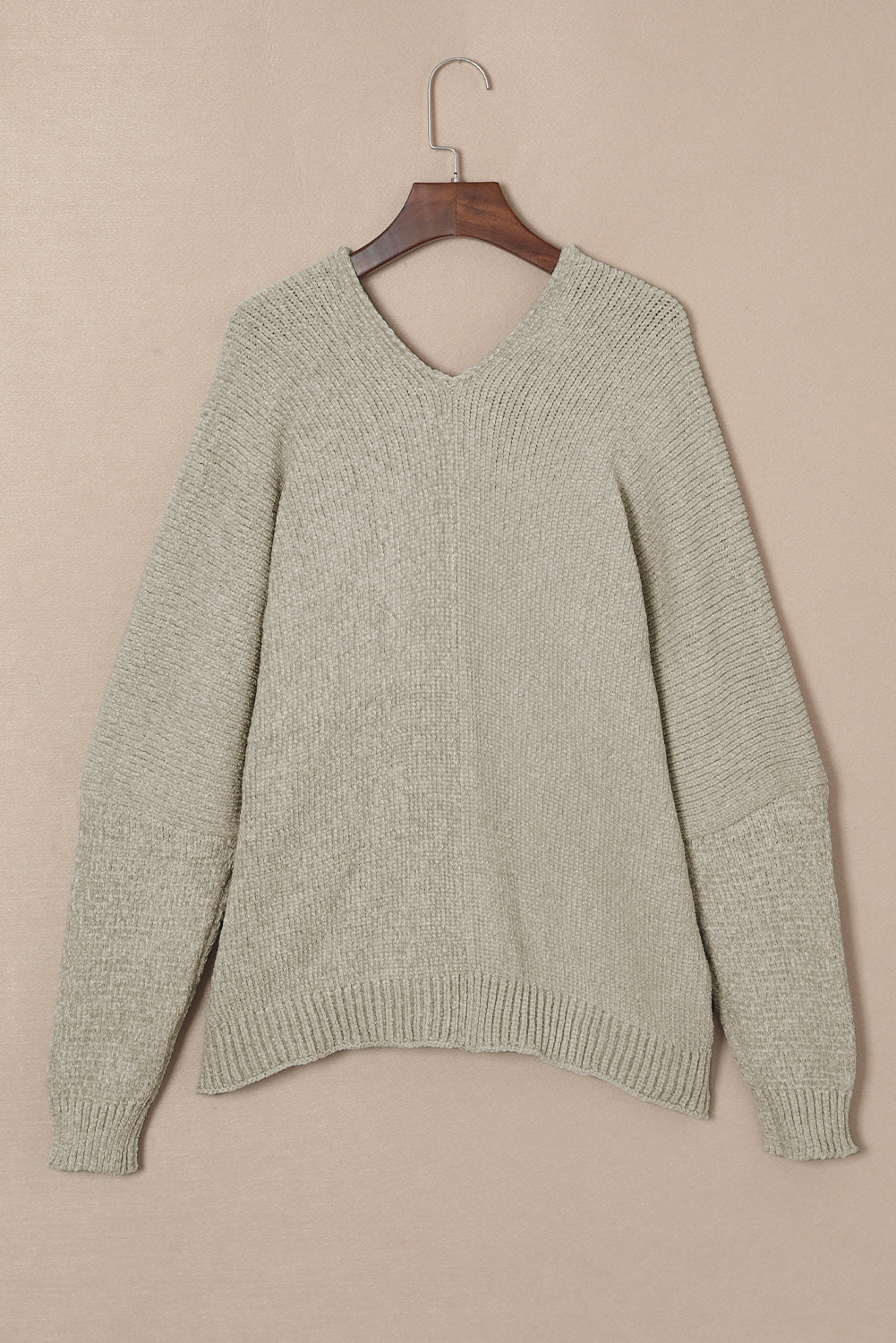 Graue Knöpfe vorne steckte Pullover -Strickjacke