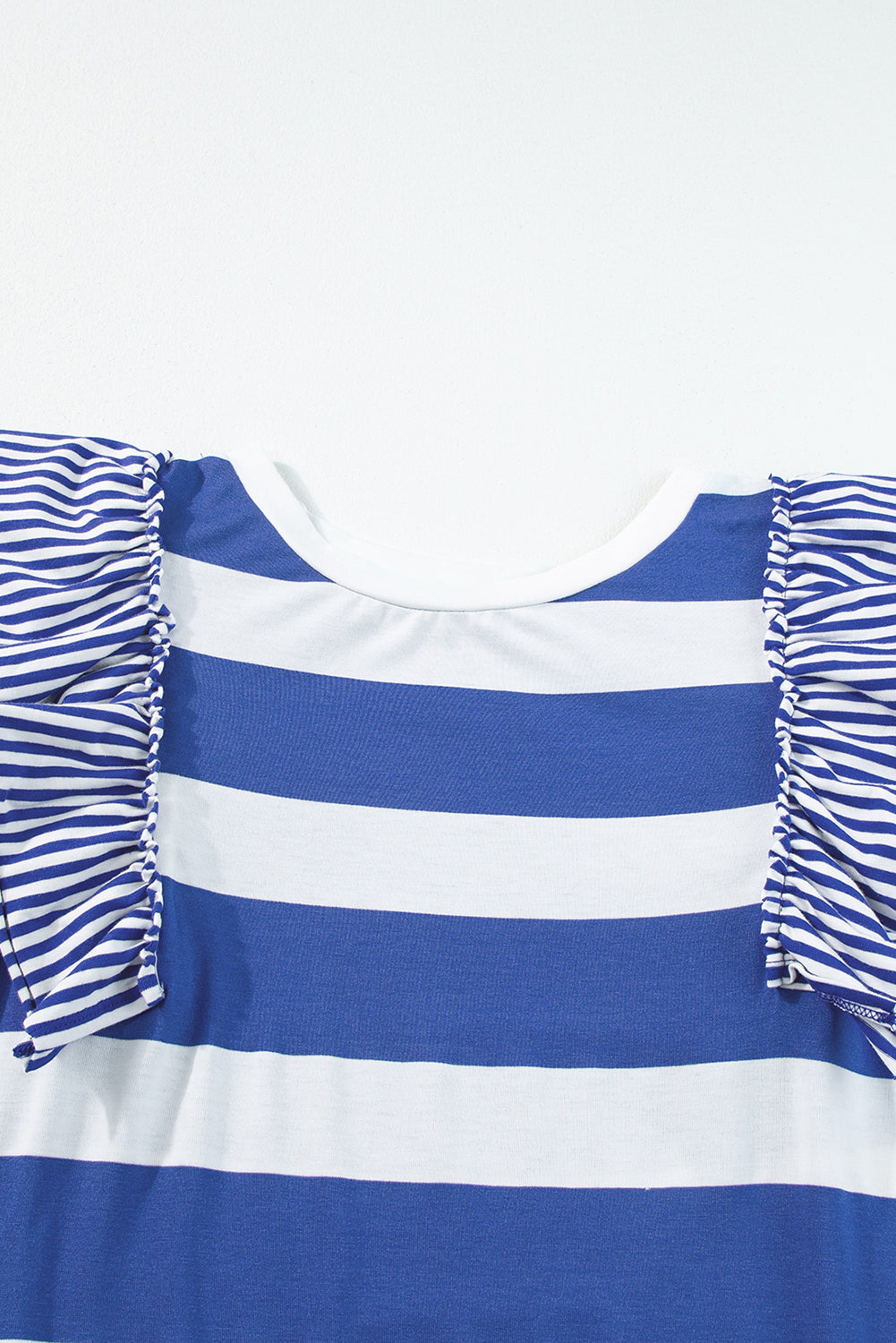 Ciel bleu Stripe Contrast T-shirt à manches volants