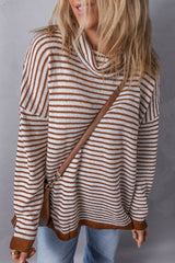 Pull ample à col roulé rayé marron
