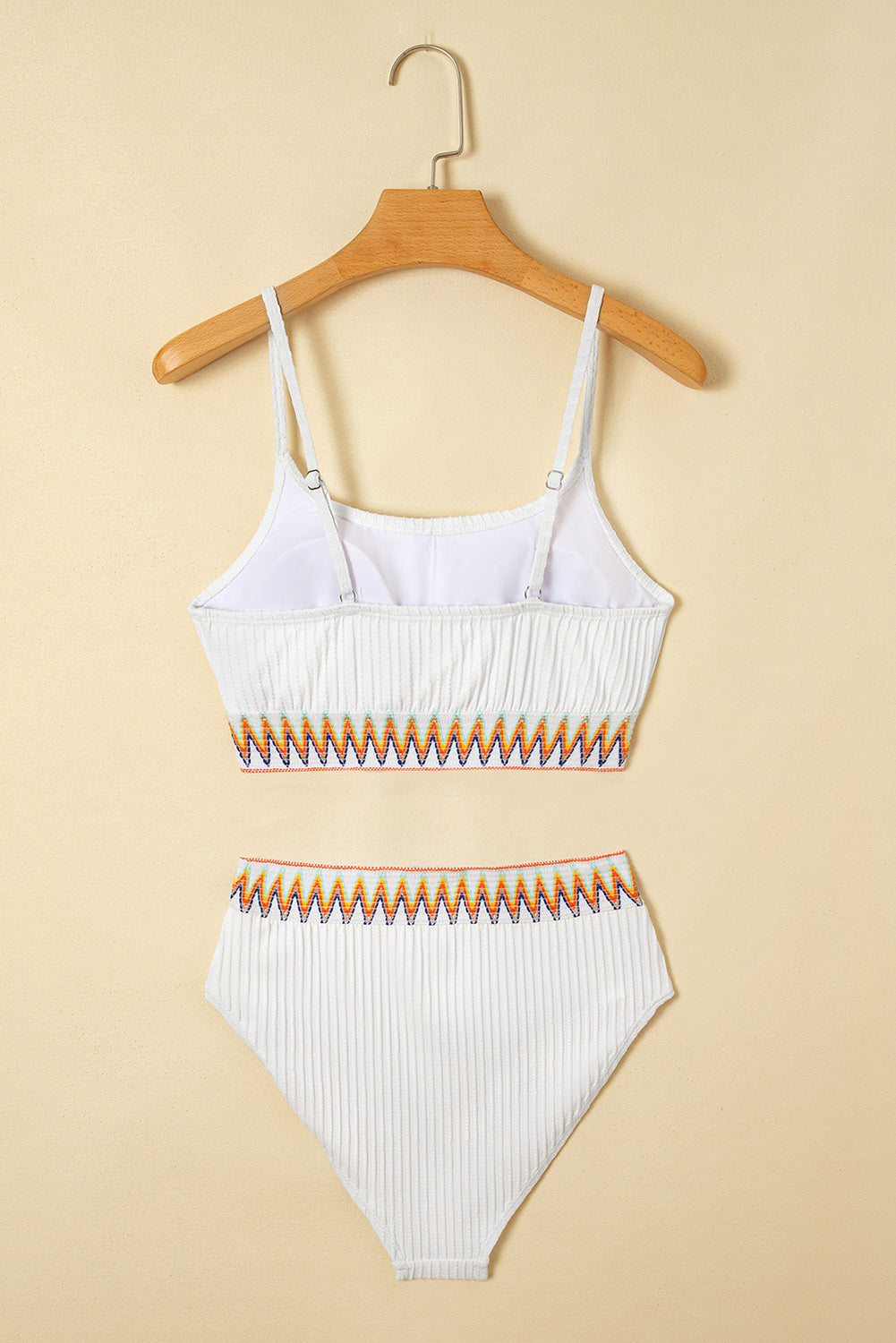 Bikini Taille Haute – Design Colorblock avec Tissu Texturé *