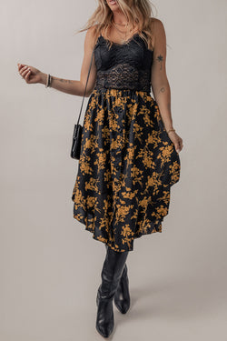 Falda de volante floral estampado elástico y botones negros