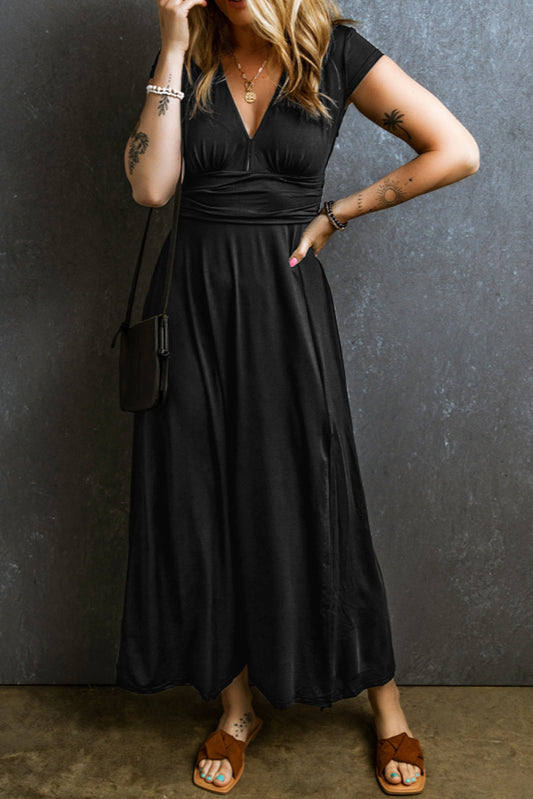 Black Short Sleeve Cherred High Taist V Cou cou Maxi Robe