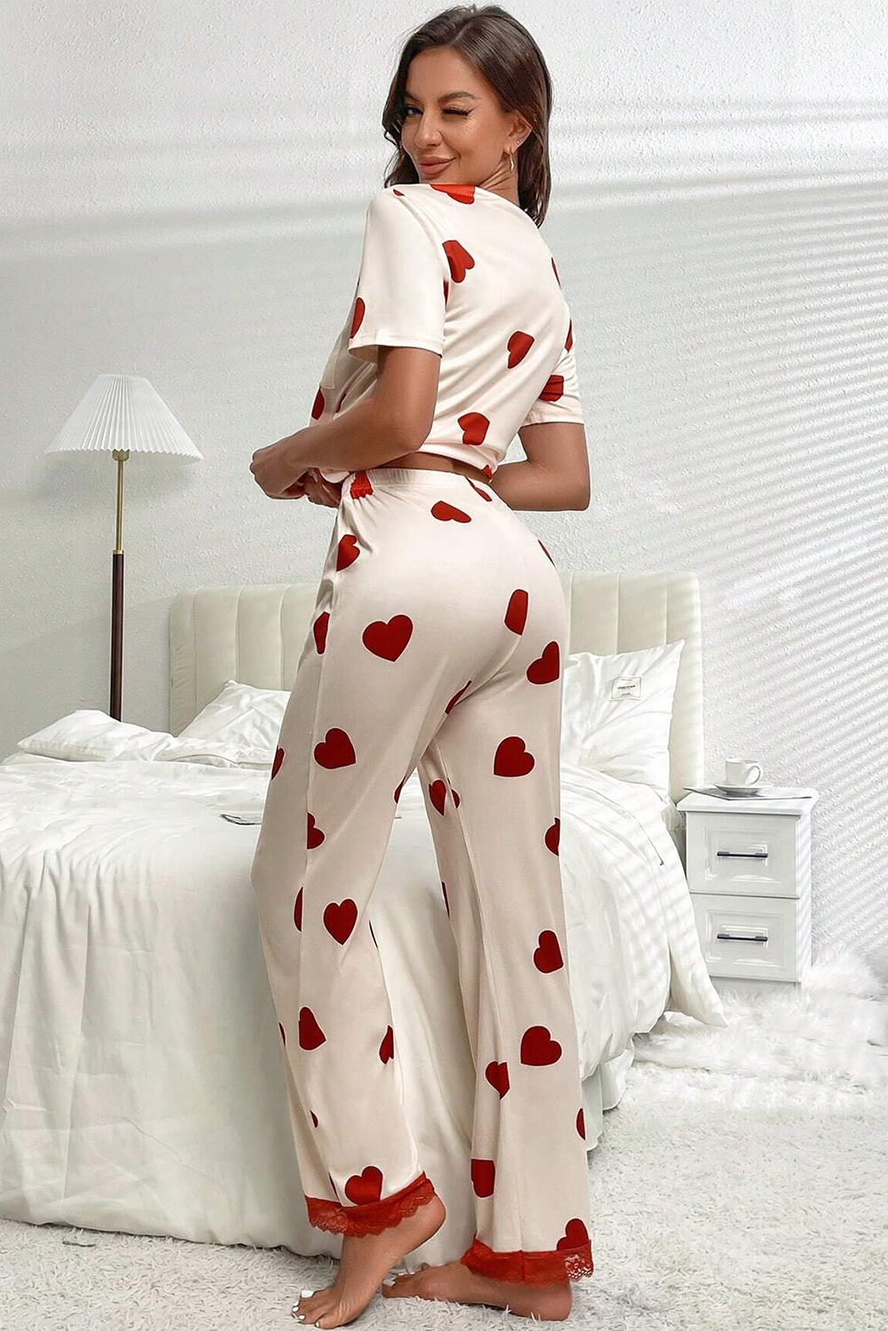 Weiße Valentines Herzdruck Spitze Saum Tee Hosen Pyjama Set