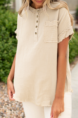 Half-low-cut-out high-sleeved top and crumpled textured tapered border parchment
