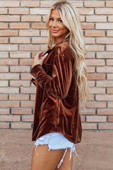 Chemise en velours avec poche poitrine marron-A WOMAN WE LOVE