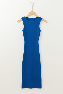 Sleeveless mid-length sweater dress *