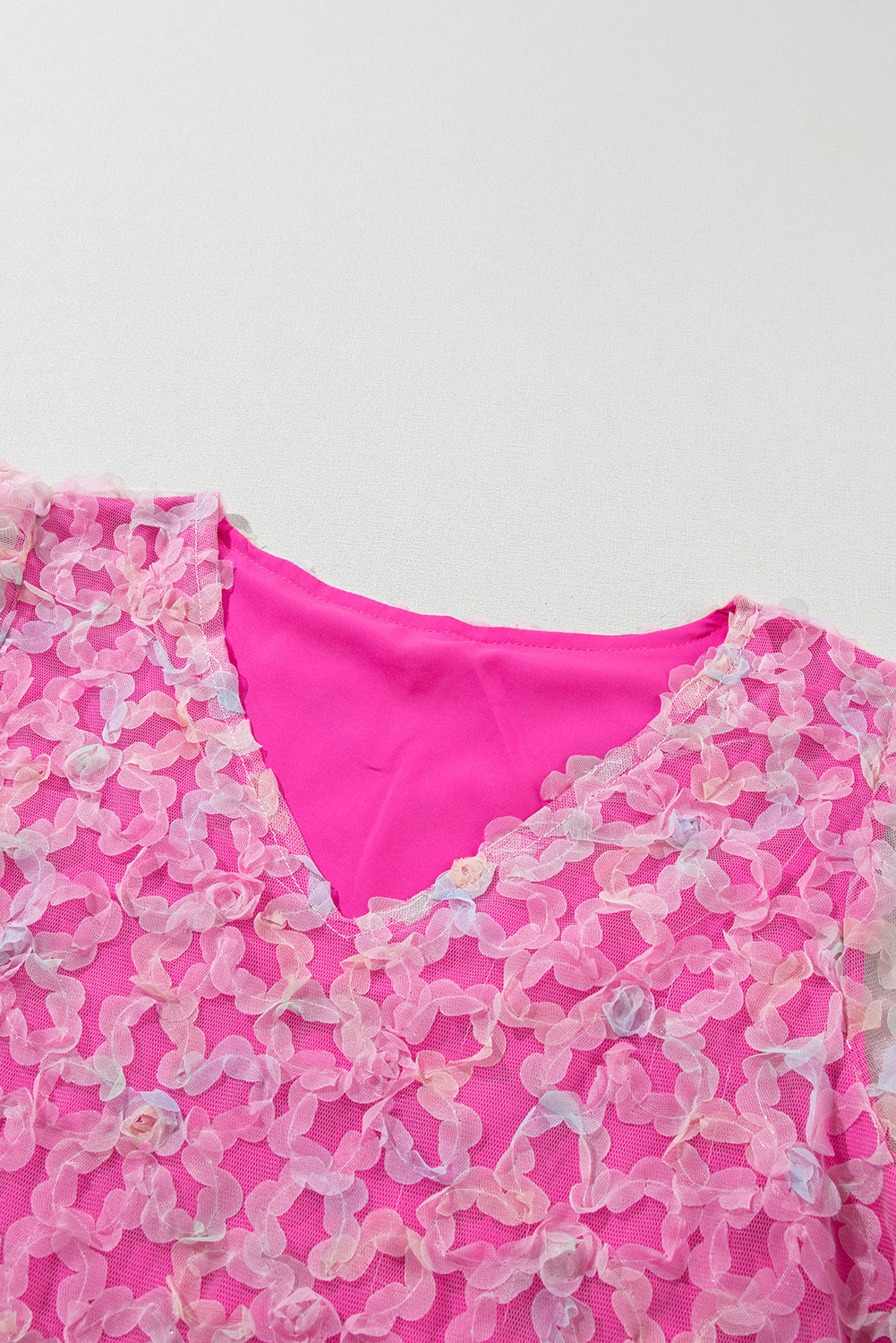 Blouse à manches courtes bouffantes-A WOMAN WE LOVE