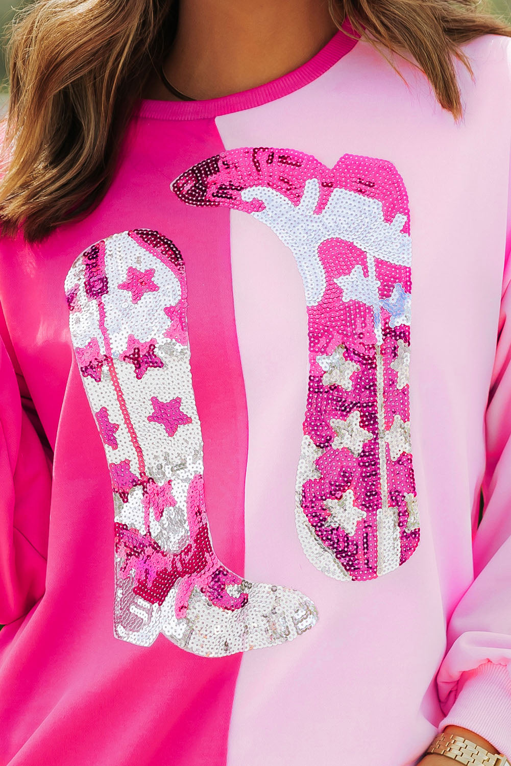 Graphic sweatshirt with Cow Girl Boots with glitter and pink color blocks