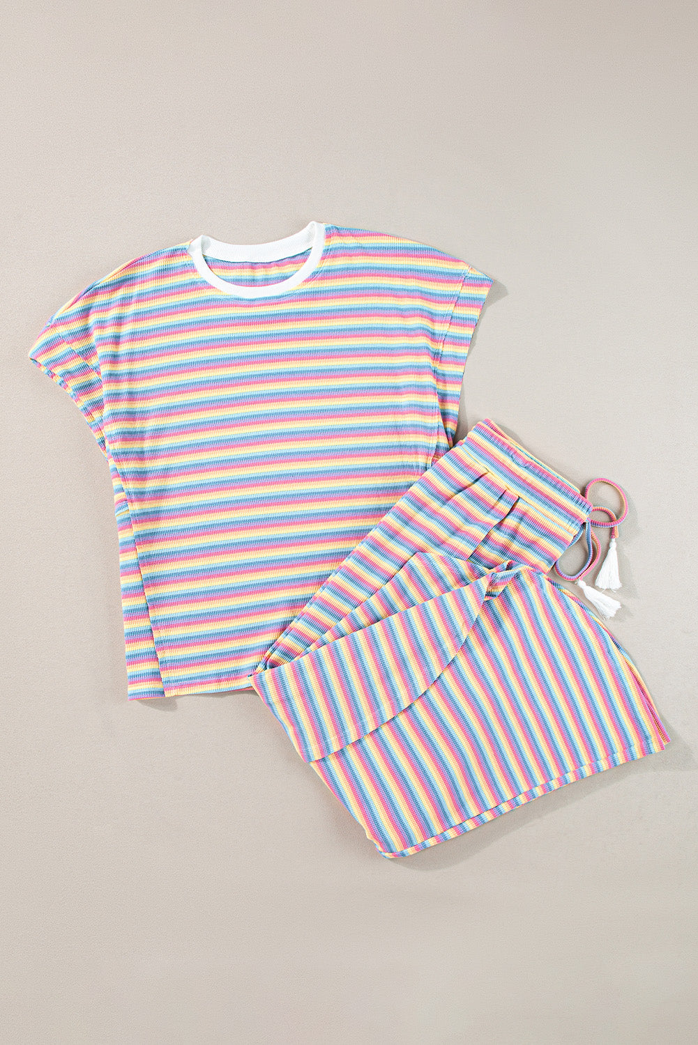 Stripe rayo arcoiris tee camada con borde de pantalones de pierna ancha set