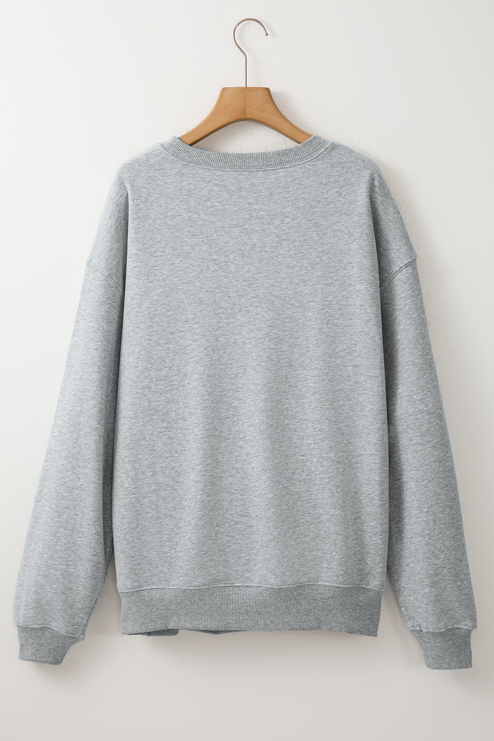 Camiseta gris claro gris claro unido con redondo y amplio