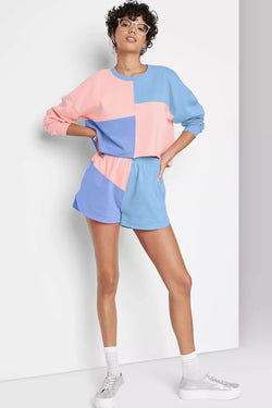 Tenue de short à manches longues en patchwork color block bleu ciel