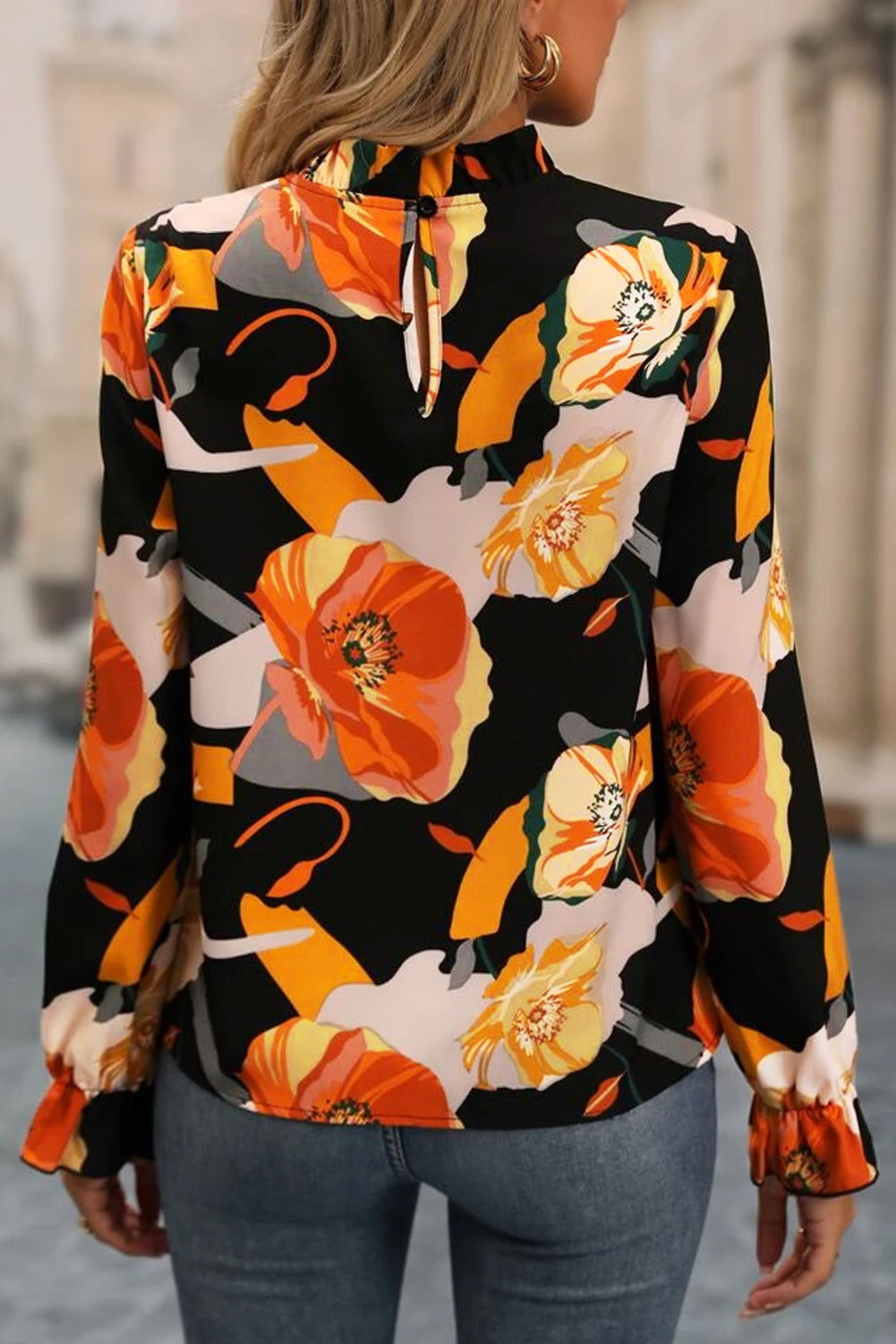 Blouse de cou de cou à imprimé floral noir