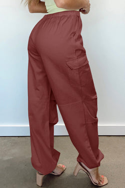 Pantalon cargo à jambe large avec cordon de serrage de couleur unie rouge minéral