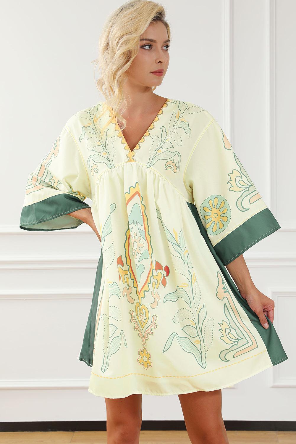 Robe kimono courte multicolore à imprimé bohème, col en V, taille empire