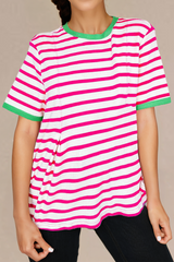 Ample with short sleeves and round neck with pink stripes and contrasting border