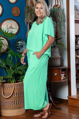 Ensemble t-shirt à manches chauve-souris texturé vert menthe, pantalon large, grande taille-A WOMAN WE LOVE