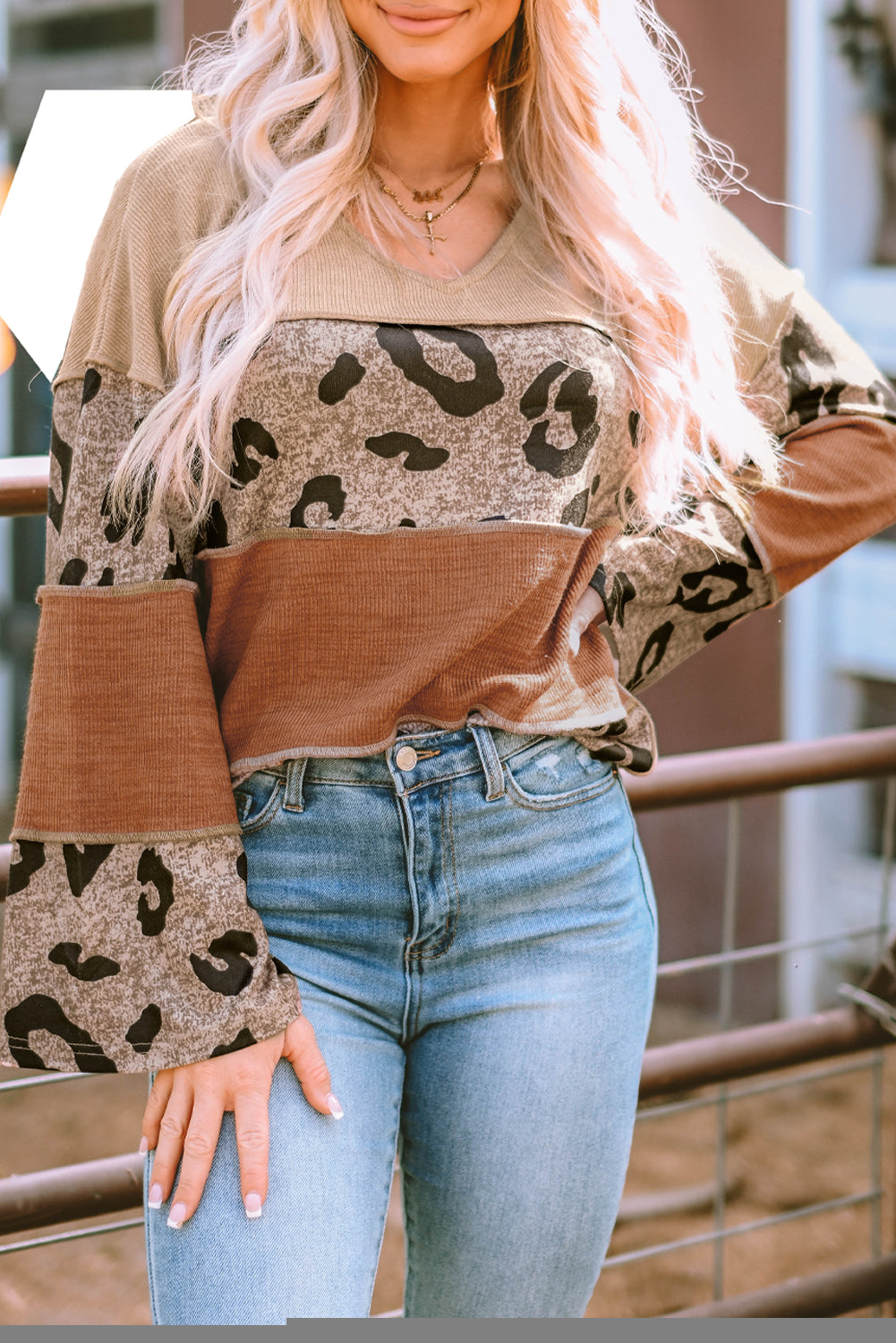 Patchwork leopard knitting top