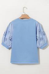 Women's blouse embroidered with puffy sleeves *