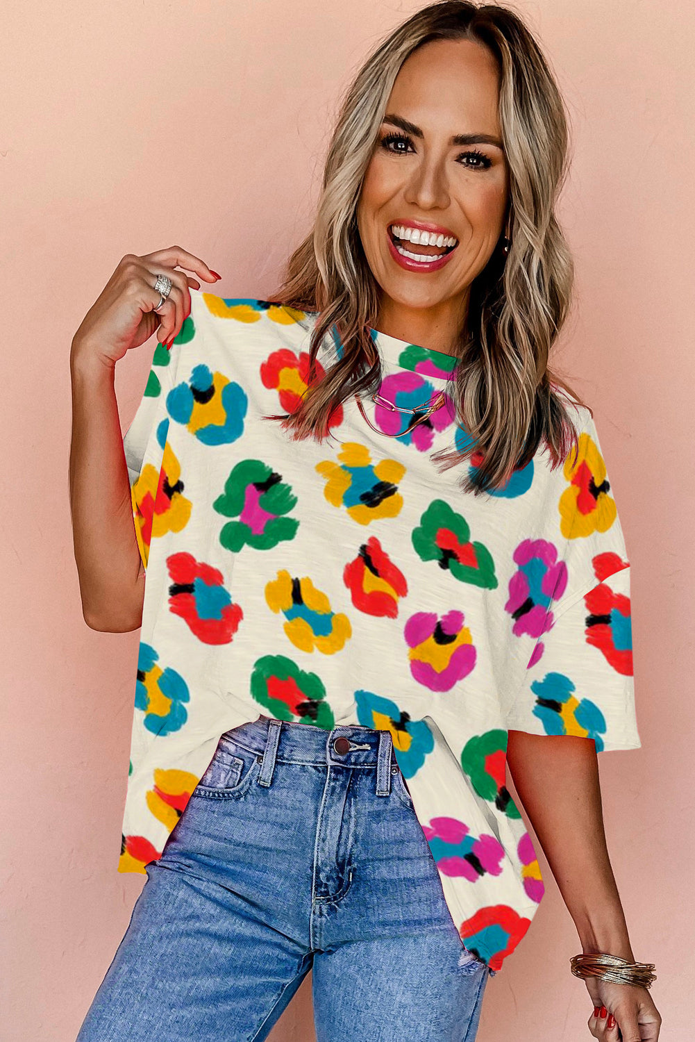 Oversize t-shirt printed leopard apricot with drooping shoulders